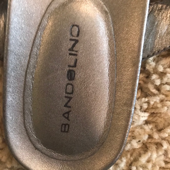 Bandolino Sandals Sulver Thong - Sz 7 - Picture 4 of 6